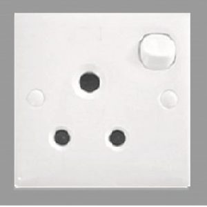 X5 15A S/Socket Outlet